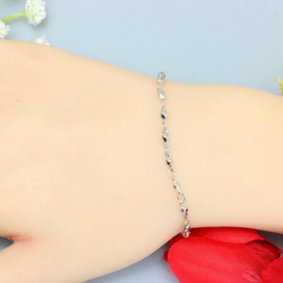 Trendy Bracelet, A Perfect Gift for Women, Thoughtful & Stylish, EVCH1725 - Picture 10 of 10